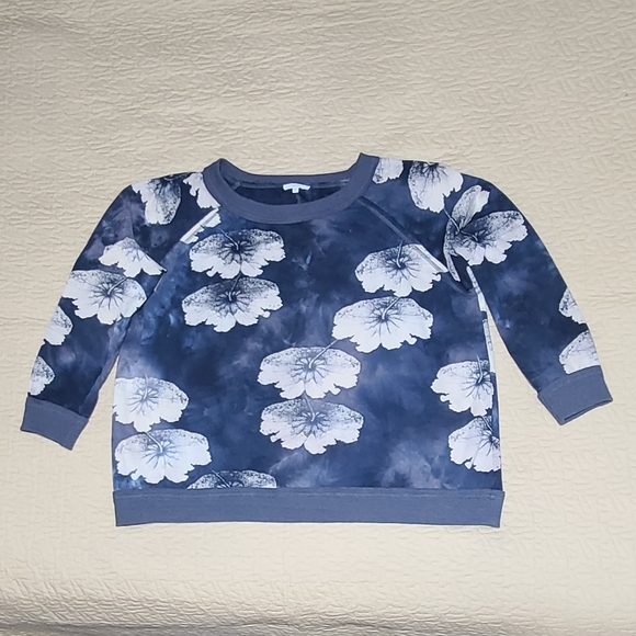 easel Tops - Easel Floral crew neck sweatshirt size M